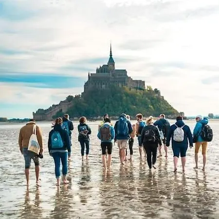 Maison Dans La Baie Du Mont St Michel Genets Exterior photo